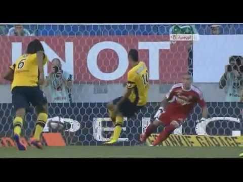 Doublé de Ryad Boudebouz face à Saint-Etienne [28.08.2011]