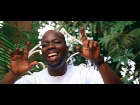 Marius Psalmiste Surnaturel J&eacute;sus tape jamais poteau Clip officiel