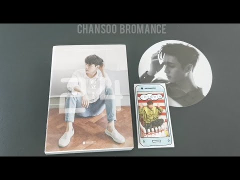 LAY ZHANG's "STANDING FIRM at 24" Unboxing 😍🐑 // Zhang Yixing autobiography ❤️