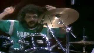Steve Gadd Drum Solo from Grover Washington Jr Live - Mr Magic 1980