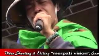 Download lagu MONATA- KERAMAT mp3