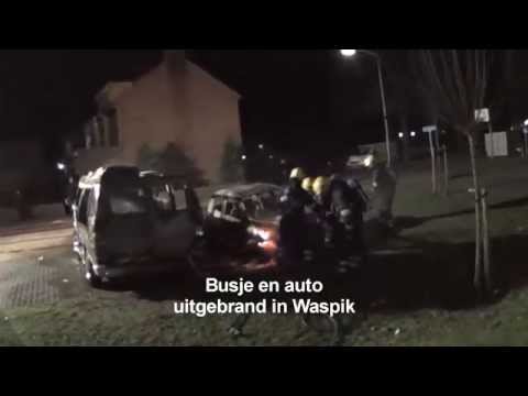 Busje en auto uitgebrand in Waspik