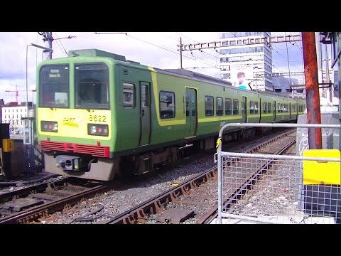 IE 8520 Class Dart Train number 8622 - Tara Street Station, Dublin