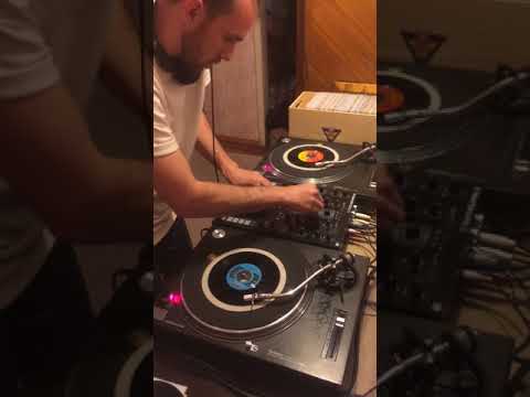 RedBullBCOneCampRussia2019  -  BREAK DJ BATTLE - Pasha Bronx