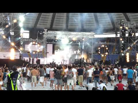 Planet funk @ soundrome 28/6/2012