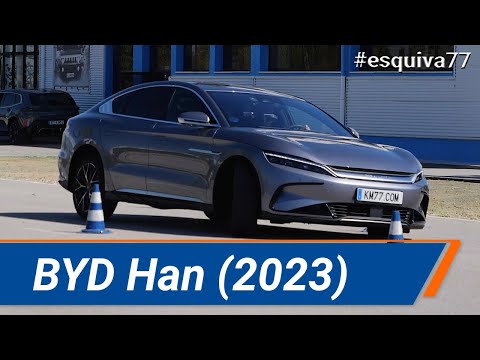 BYD Han 2023 – Maniobra de esquiva (moose test) y eslalon | km77.com