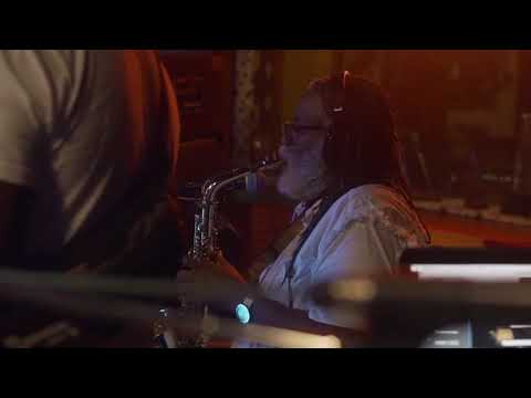 Tarrus Riley - Superman (Live)