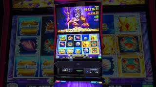 🌊 Dive Deep for BIG WINS! 🌊