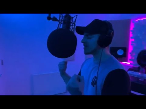 Warrior #Hot16Challenge2 (OneTakeVideo)