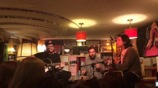 frnkiero andthe cellabration - she&#39;s the prettiest girl at the party