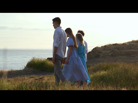 Nearer, my God, to Thee - in English, Ukrainian, Hebrew, Portuguese | Rooted in Christ | 2023