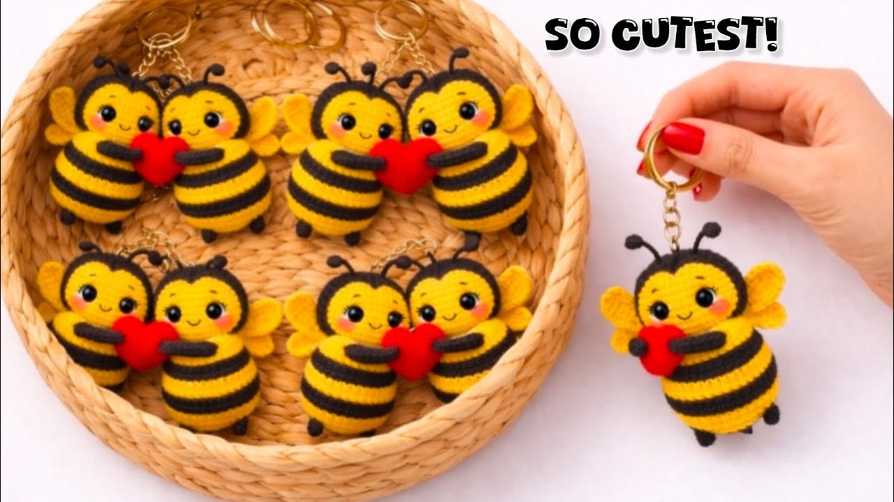 How To Crochet For Beginners😱Cutest Bee Keychain🥰Step by Step😍Gift/decoration