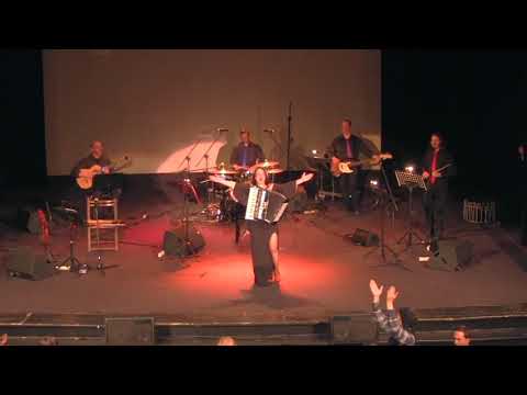 Zoe Tiganouria plays Zorbas Mikis Theodorakis (Live in Poland)