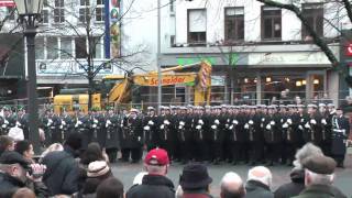 preview picture of video 'Gelöbnis auf dem Marktplatz in Siegburg am 03.02.2011'