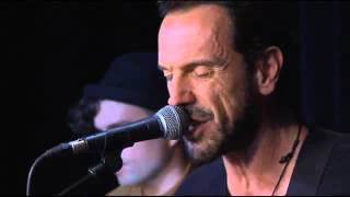 Gérald de Palmas chante  Il faut qu'on s'batte