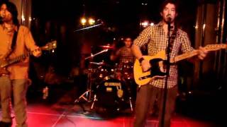 09   The Chumachos   Hong Kong Fury The Datsuns Cover