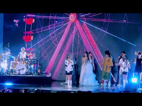 240629 QWER  - 불꽃놀이 @ 유튜브 팬페스트