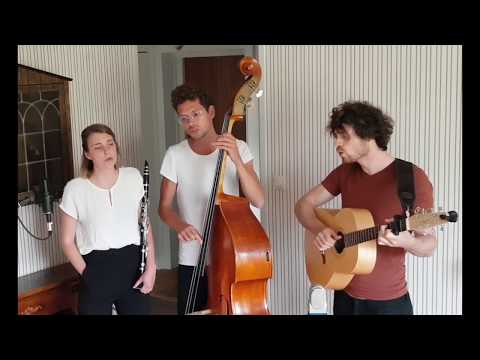 Mary and the Soldier (Paul Brady cover) - Karmacloud
