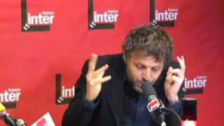 Stephane Guillon la journée de la femme