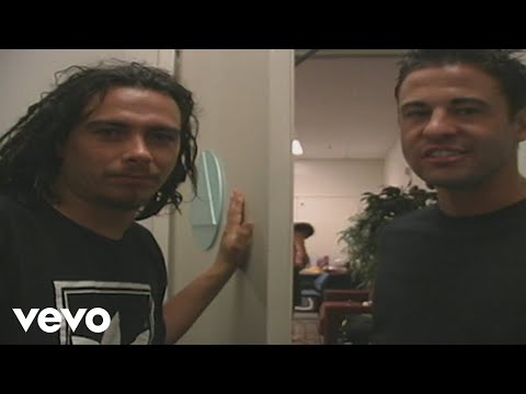 Korn - Issues - Band Interviews (from Deuce)