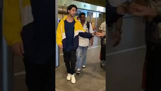 Aryan Khan does not touch his sister Suhana khan. #shortvideo