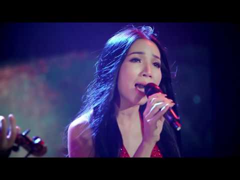Thể hiện bởi Quỳnh Lan