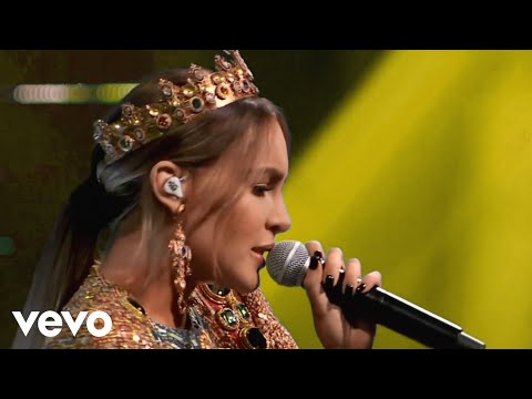 Belinda - Litost (Official Video) La princesa del pop latino en La Voz México