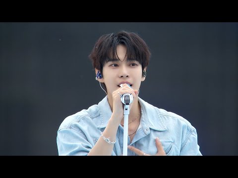 DOYOUNG 도영 '반딧불 (Little Light)' Live Stage @'청춘의 포말 (YOUTH)' Special Live