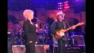 Merle Haggard  &amp;  Connie Smith - &quot;A Place To Fall Apart&quot;
