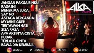 Download lagu DJ Breakbeat Indo Lokal Galau Jangan Paksa Rindu x Apa Artinya Cinta Viral Sejagad TikTok mp3