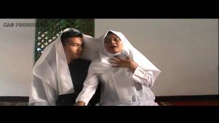 DI BALIK LAYAR TANPA JUDUL