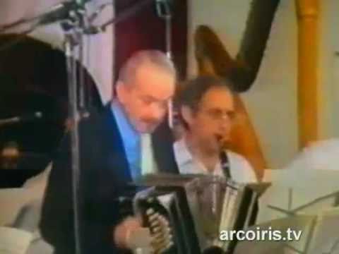 PIAZZOLLA & BLECH ALLÁ LEJOS Y HACE TIEMPO - 7