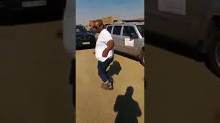 Man dancing to DJ Ganyani ft Hloni&#39;s Ntoni