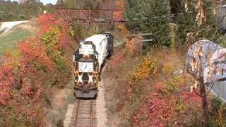preview picture of video 'Norfolk Southern at Roe's Orchards, New York'