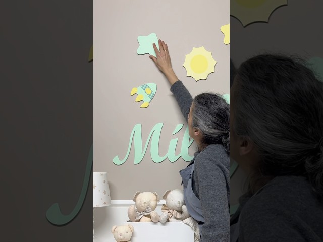 Vídeo relacionado con WONDEE Vintiun Placa Decoración Habitación Bebé Infantil de Unicornio, Nombres de Madera Personalizados para Puertas y Habitación Niñas y Niño, Cosas/Regalos Personalizados Originales para Bebés