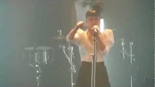 Natalia Kills - Break You Hard (Live) Hamburg/Germany