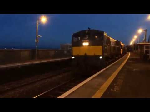 Irish Rail class 080 and 072 working tara mines trains late at Balbriggan