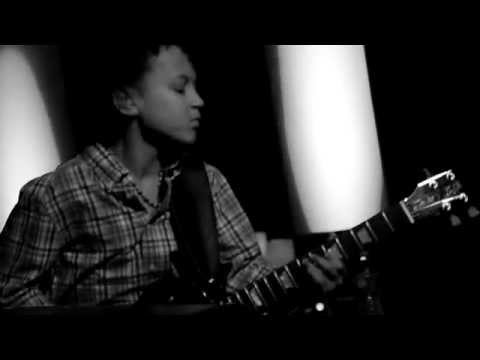 Soulive feat. Brandon Niederauer - Manic Depression @ Brooklyn Bowl - Bowlive 5 - Night 7 - 3/21/14