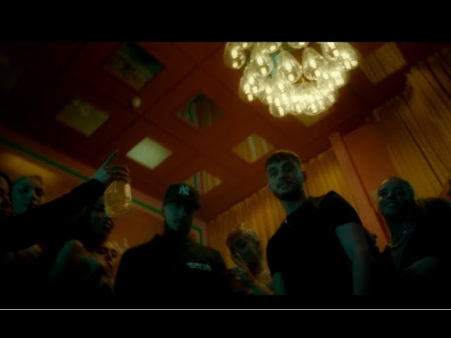 Er Her von Artigeardit & Kesi ((jetzt ansehen))