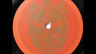 DJ Elias - B2 - Moist (DJ Elias 2004 Remix)