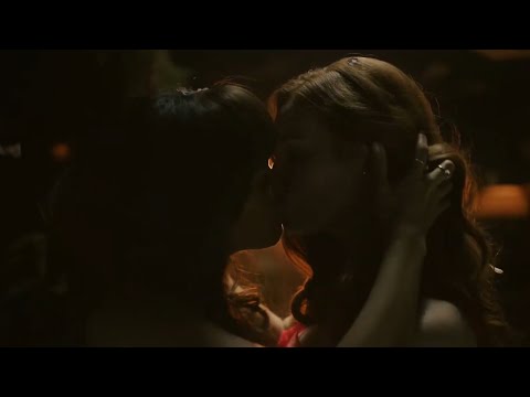Cheryl Has a Sex Dream About Toni Riverdale 7x03