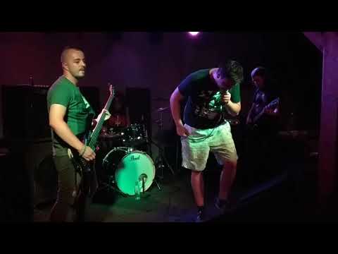 Discruelty - DISCRUELTY - Vraždící stroje (Benefice pro psí útulek, Moskyto 2
