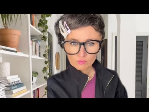 Wścibska sąsiadka.