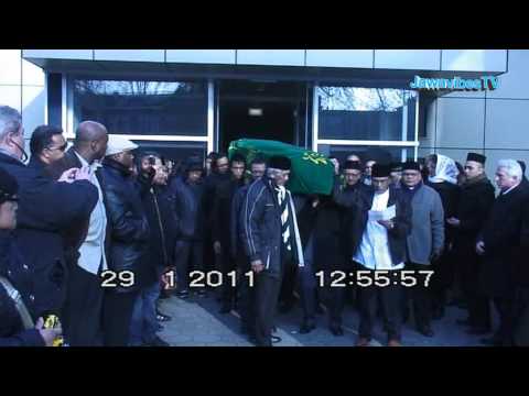 Ragmad Amatstam's begrafenis reportage