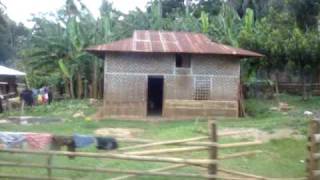 preview picture of video 'Bus journey from Labuanbajo to Ruteng, Flores - NTT, Indonesia'