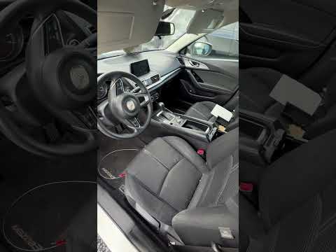 Автомобіль Mazda 3 2017 | GrandCar