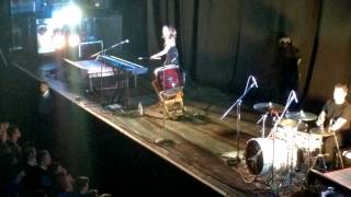 Dia Frampton (Archis) - &quot;Let Me Love.&quot;