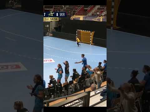 KRASSE Schiri-Fehlentscheidung in der CHAMPIONS LEAGUE!!! | #hZ2 #shorts