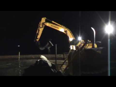 JadeWeserPort - Spülarbeiten bei Nacht