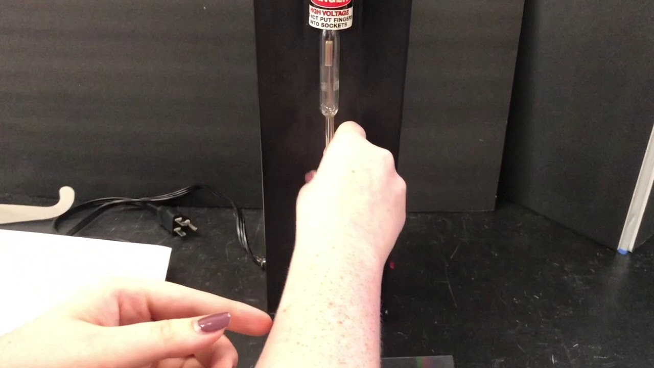 LIGHT SPECTRUM DEMONSTRATION